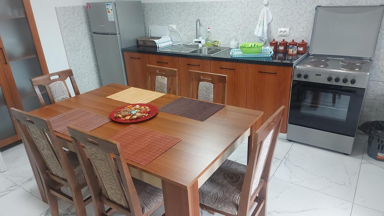 Xxl Apartments City Centar บิโตลา ภายนอก รูปภาพ